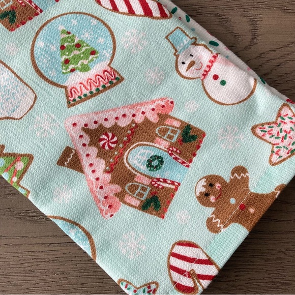 Christmas Holiday Bundle ✨🤗🎄❄️ - Picture 8 of 16